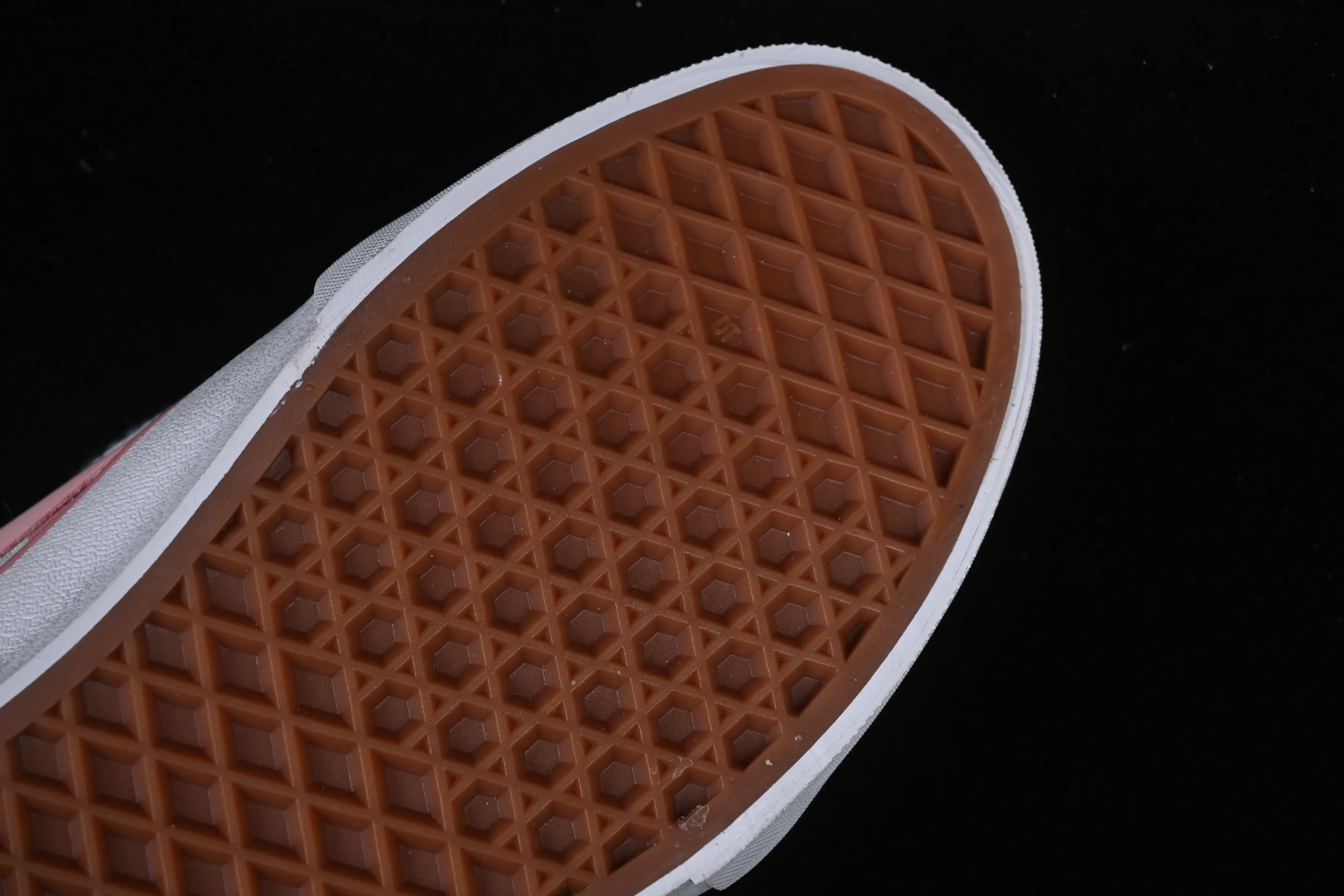 All categories Vans Vans series Vans Low Vans low-top Vans Knu Skool girly pink plaid comfortable and fashionable non-slip wear-resistant low-top casual bread shoes VN0009QCREV